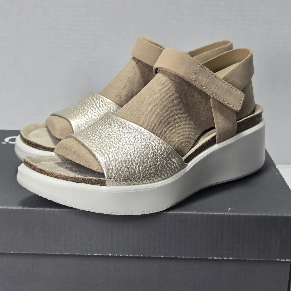 ECCO Women's Flowt Wedge Nubuck Leather Cork Sandals Size 7 - 7.5
